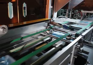 عائد السياسة لأتمتة الأجهزة الطبية