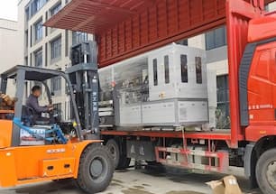 تم بنجاح تركيب معدات أتمتة الأجهزة الطبية من شركة سينريت في قاعدة إنتاج العميل | التعاون الجماعي يُظهر قدرات تنفيذ احترافية