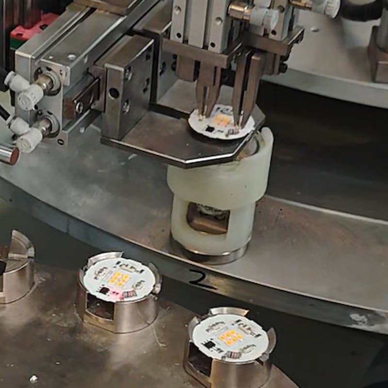 Synrit GU10 lamp base pin machine - dual-pin synchronous assembly station for higher efficiency